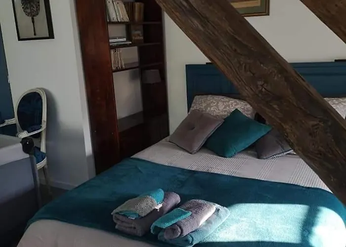 Дом отдыха Au Coeur De Mortagne, Un Balcon Sur Le Perche Мортань-о-Перш