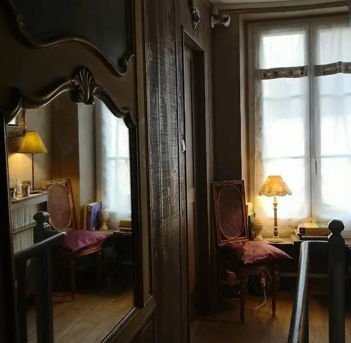 Au Coeur De Mortagne, Un Balcon Sur Le Perche